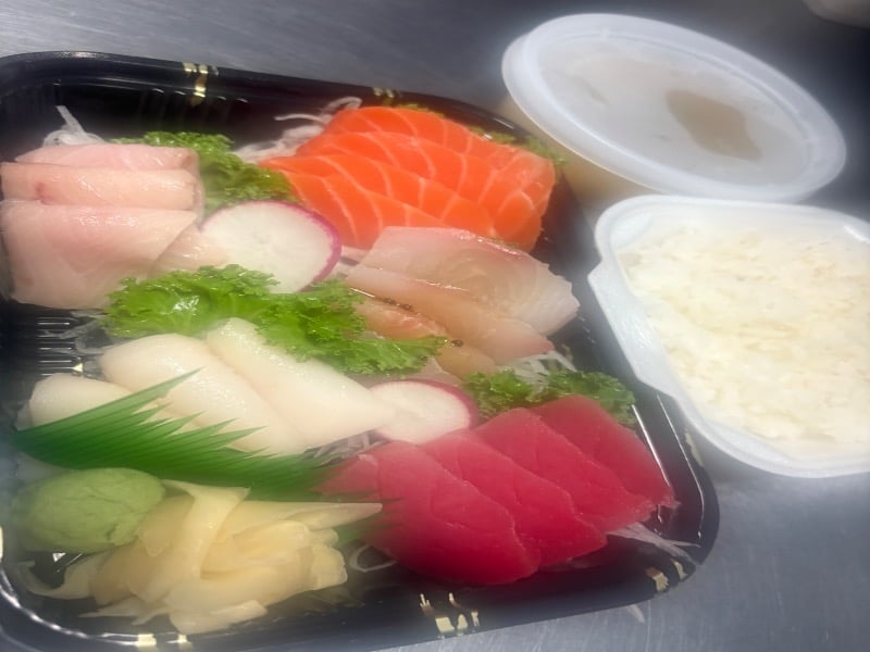 Sashimi Deluxe