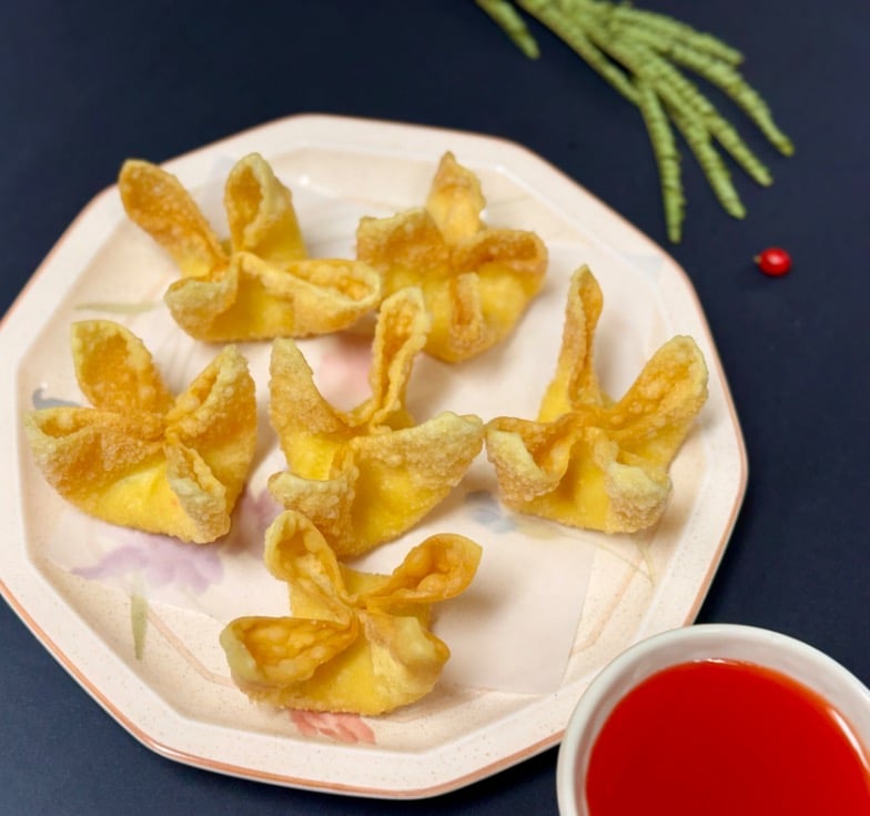 Crab Rangoon (6)