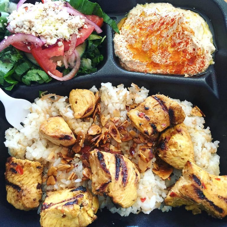 CHICKEN KABOB PLATE