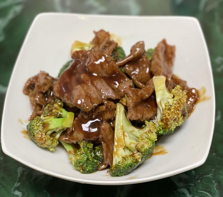 B1. Beef w. Broccoli（芥蓝牛）