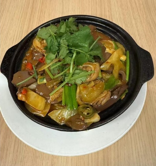 Braised Pork Intestines w. Pickled Cabbage & Duck Blood
