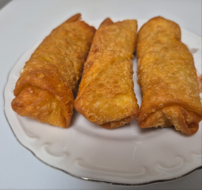 Chicken Egg Roll (3pcs)