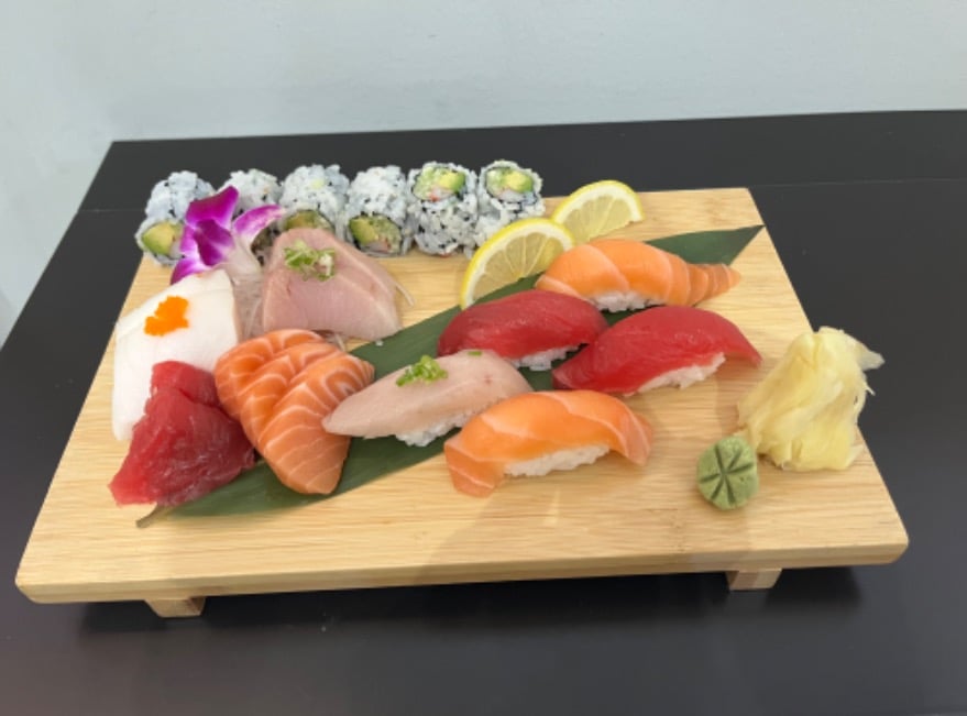 Sushi & Sashimi Combo