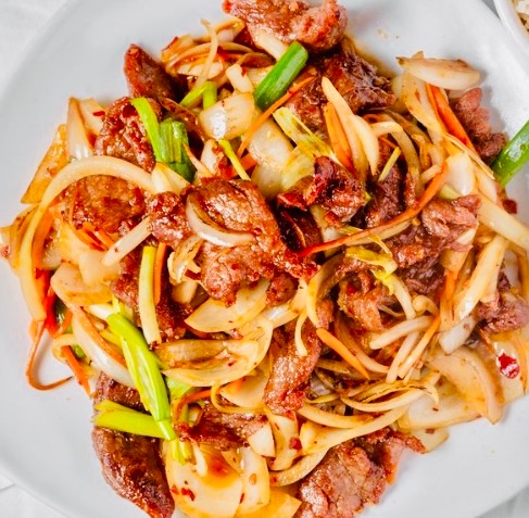 S20. Mongolian Beef 蒙古牛