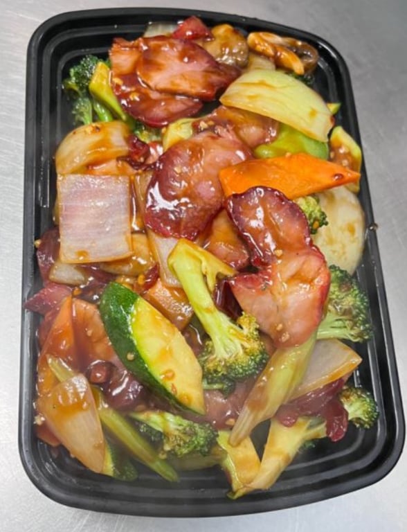 L6. Roast Pork w. Garlic Sauce