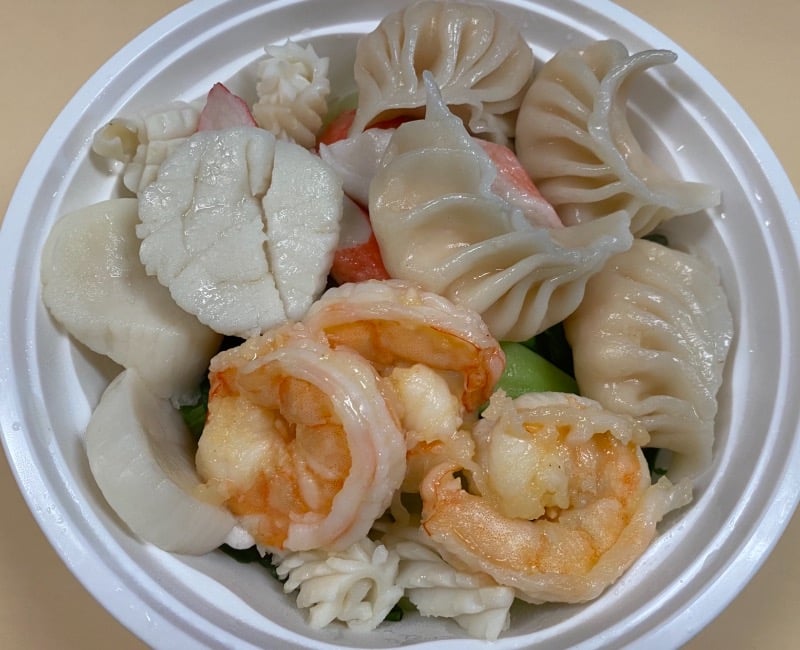 海鲜虾饺汤面 Seafood Shrimp Dumpling Noodle Soup