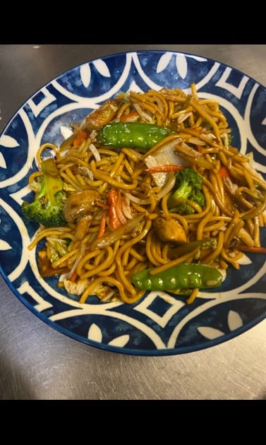 97. Veg. Lo Mein