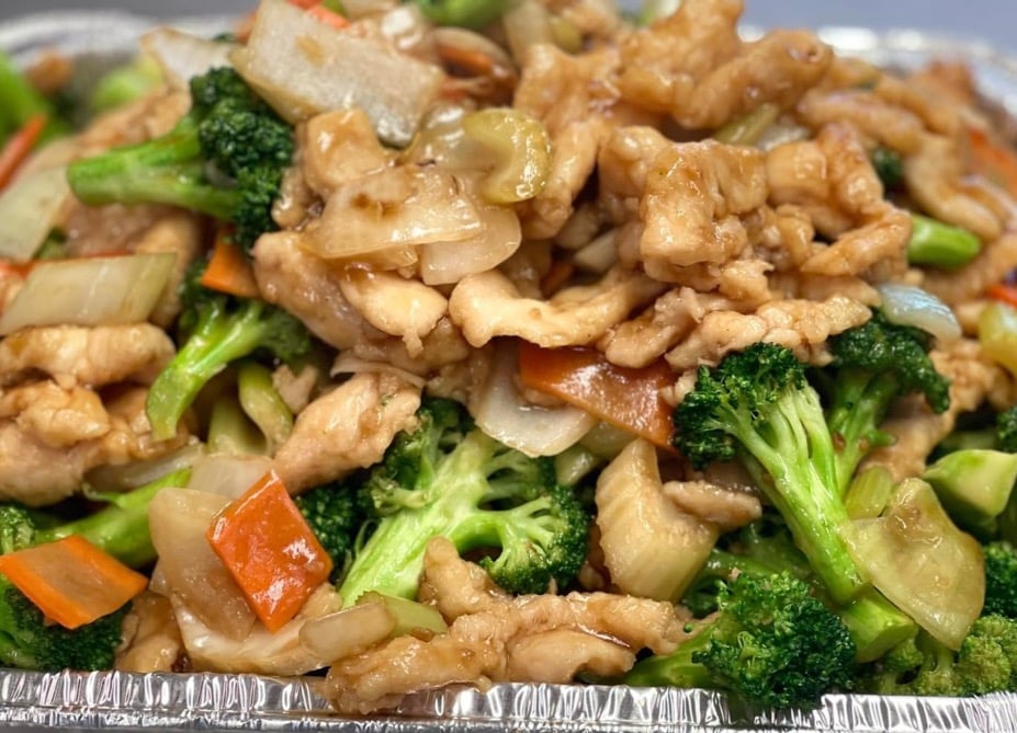 Chicken w/ Broccoli