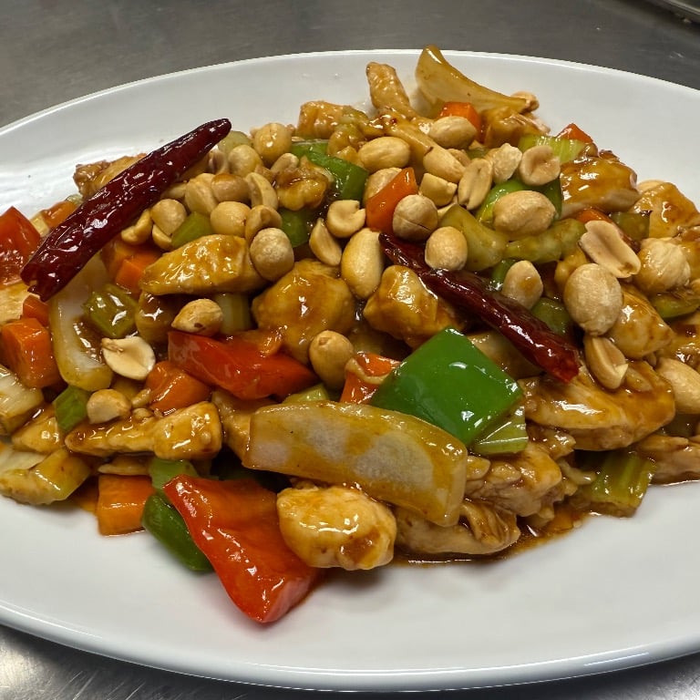 C5. Kung Pao Chicken