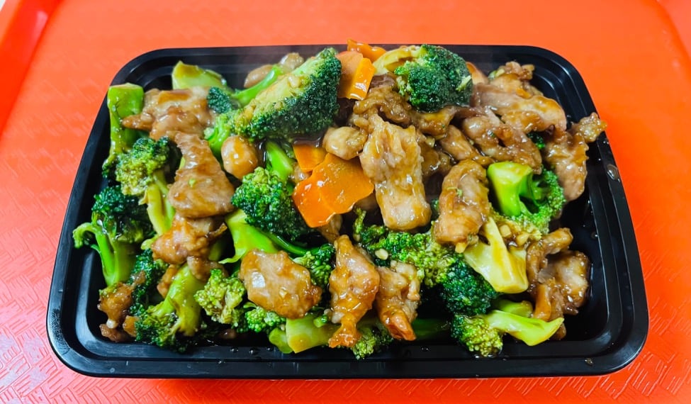 104. Pork with Broccoli