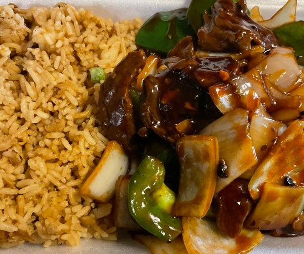 L18. Pepper Steak 青椒牛