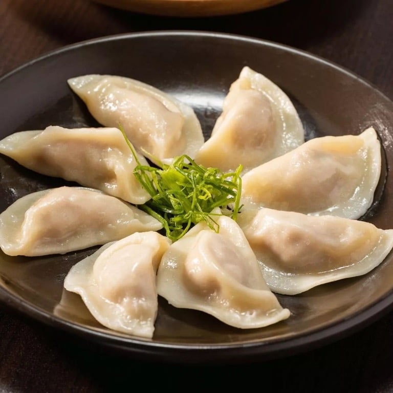5. Steamed Dumpling (8)