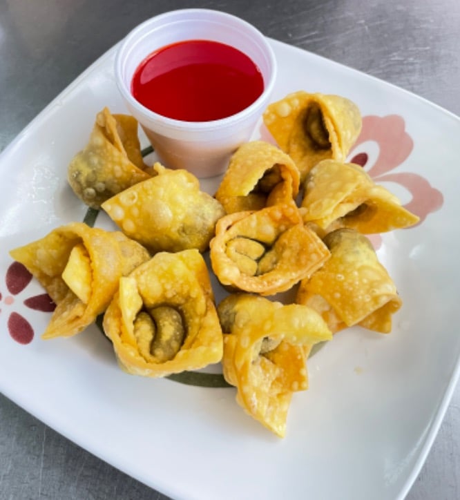 #6. 炸云吞<br>Fried Pork Wonton (10)
