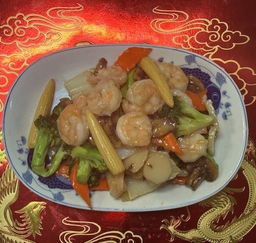 304. Shrimp with Vegetables