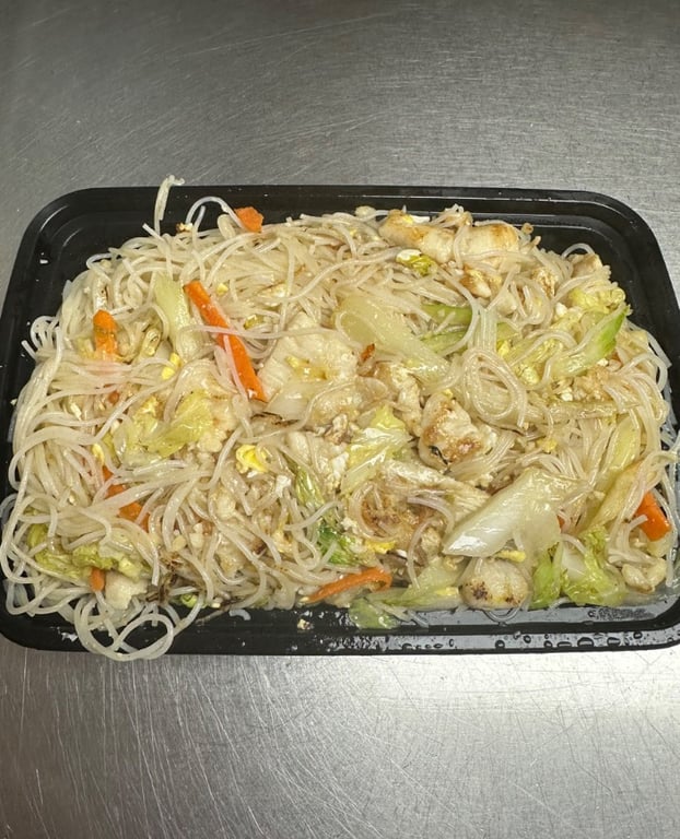 144. Chicken Mei Fun