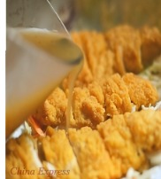 S10 Wor Sue Gai 窝烧鸡