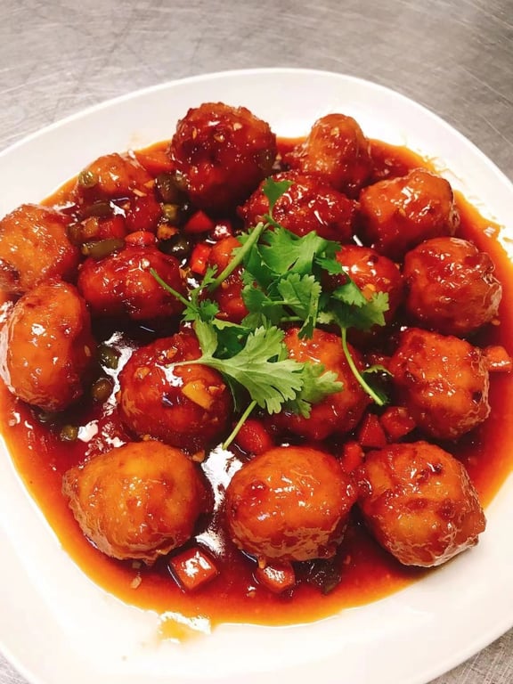 小狮子头 Braised Lion Meatballs