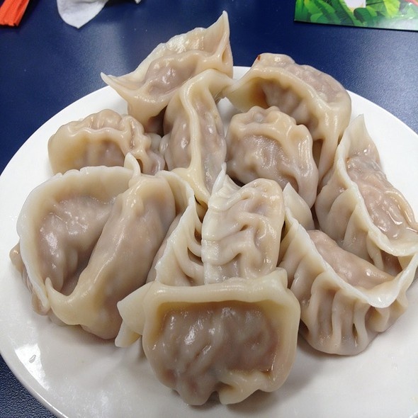 8. Steamed Dumplings (8)