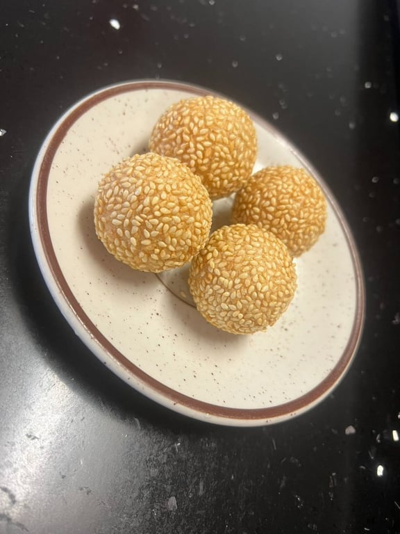 Sesame Balls (4)<br>芝麻球