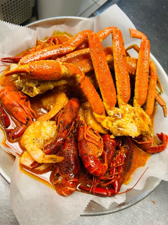 Boil Seafood Combo C