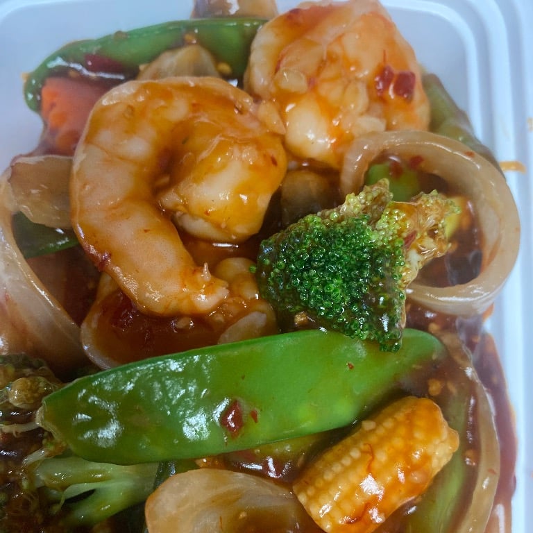 83. Shrimp w. Spicy Garlic Sauce