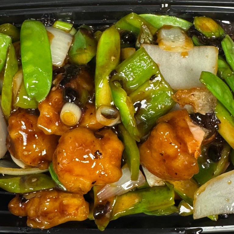 S10. Salmon in Black Bean Sauce (Sizzling)