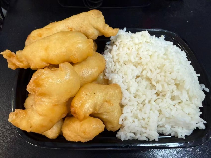 172. Sweet & Sour Chicken Bento Box