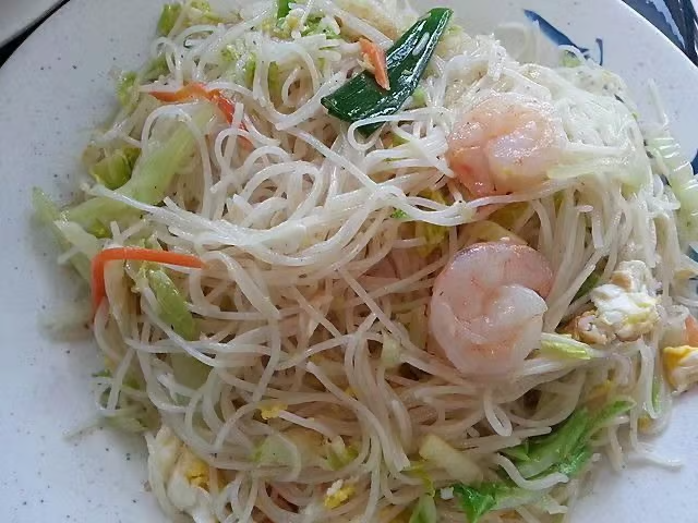 46. Shrimp Chow Mai Fun