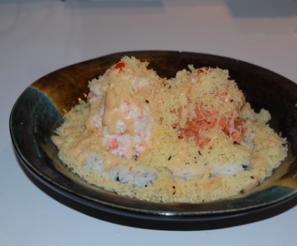 Volcano Roll (8 pcs, raw fish)