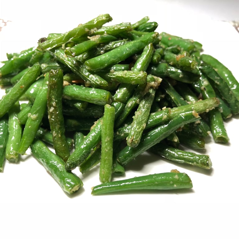 5. Garlic String Bean (Vegetarian)