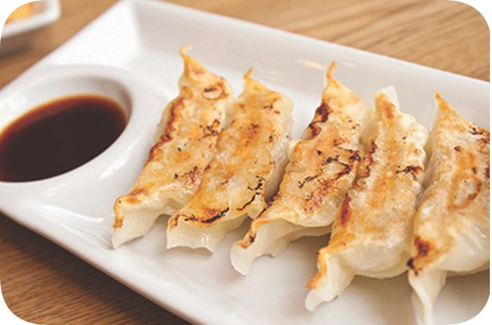 D5. Chicken Pan-Fried Dumplings (8 pcs)