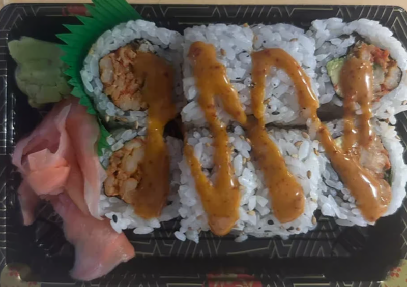 C22. Red Crawfish Roll (8 pcs)