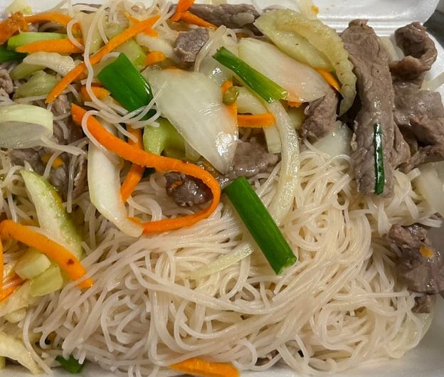 RN9. Beef Rice Noodle 牛米粉