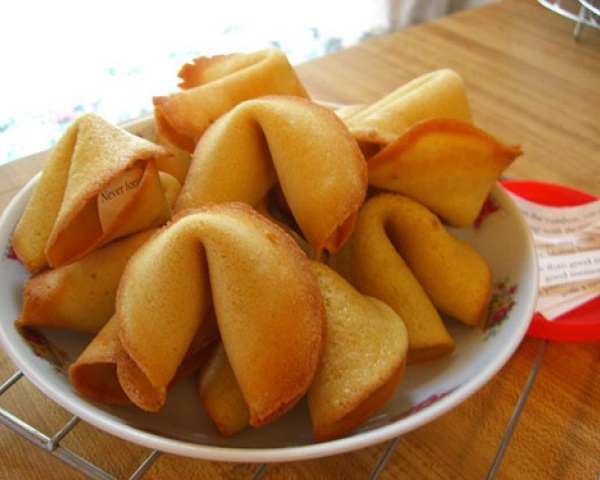 Fortune Cookie (5)