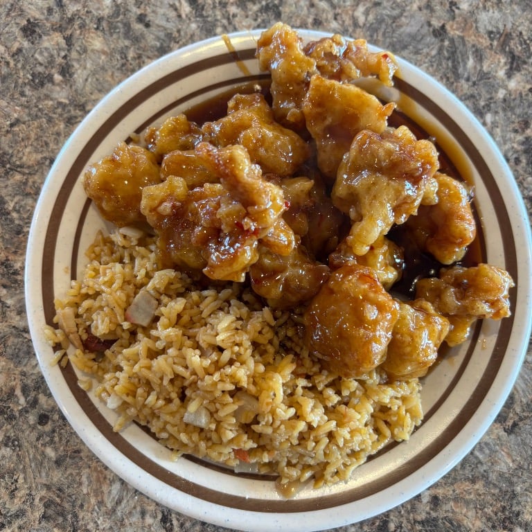 L 6. 左宗鸡 General Tso's Chicken
