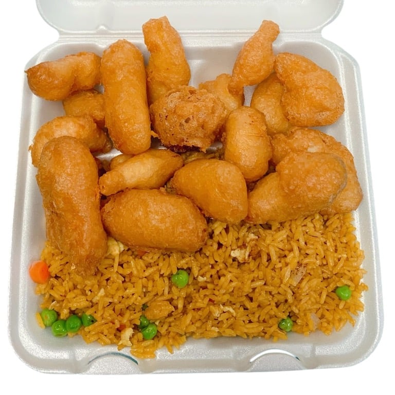 C 8. Sweet & Sour Chicken 甜几