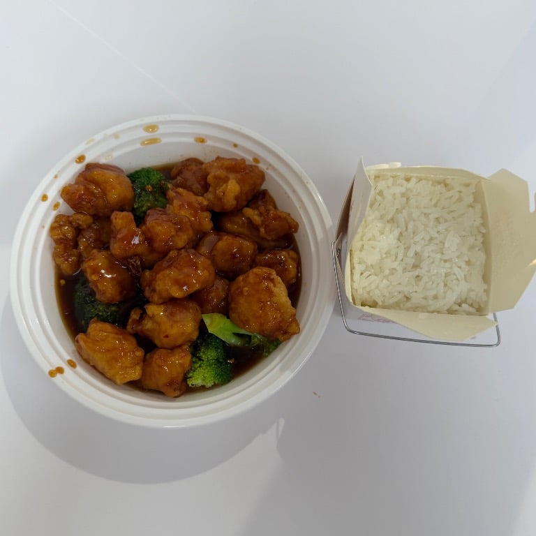 S11. General Tso’s Chicken