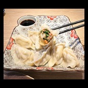 B4. 牛肉香葱水饺  Beef Green Onion Dumplings (8pcs)