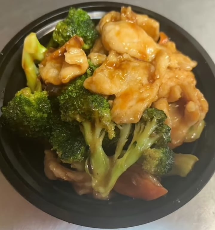 芥兰鸡<br> Chicken w. Broccoli