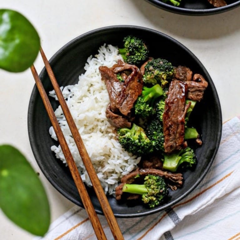 C15. Beef w. Broccoli