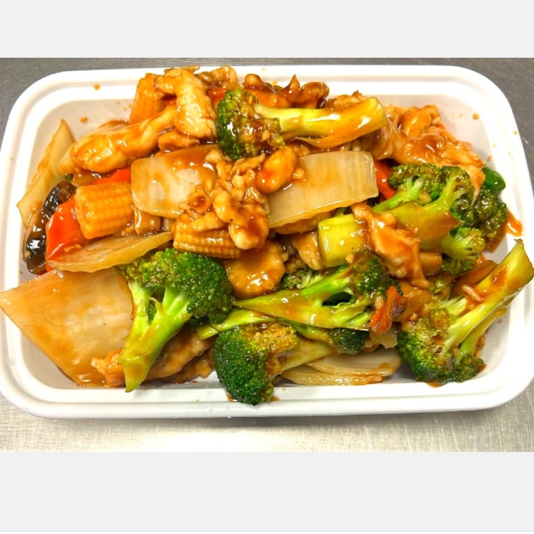 77. Chicken w. Mixed Vegs.