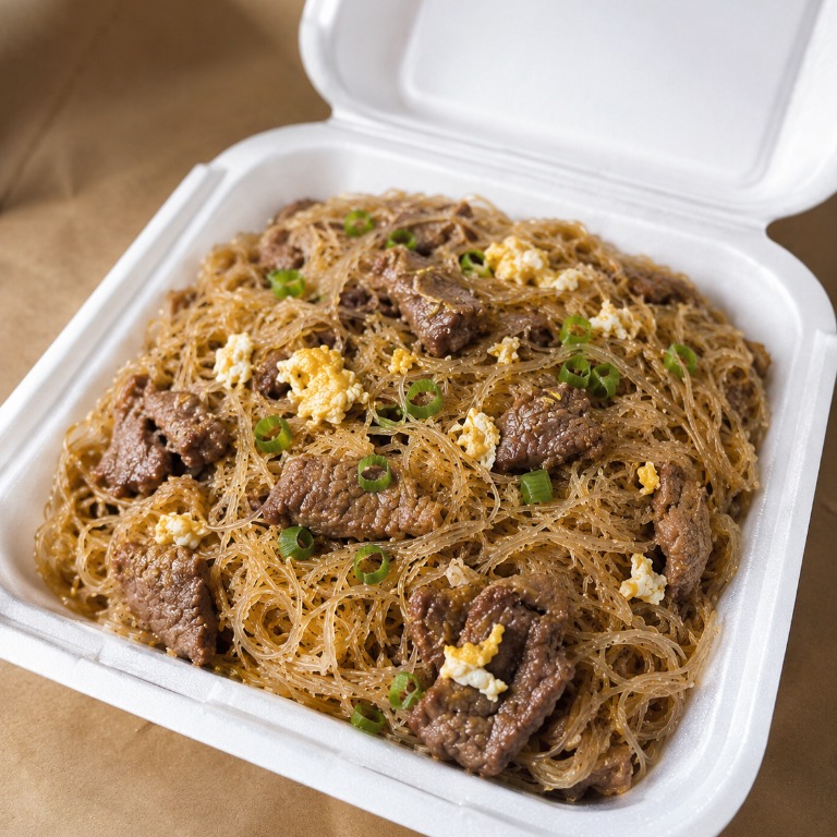 101. Beef Rice Noodle 牛肉炒米粉