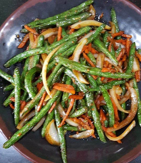 V04. Szechuan Green Beans