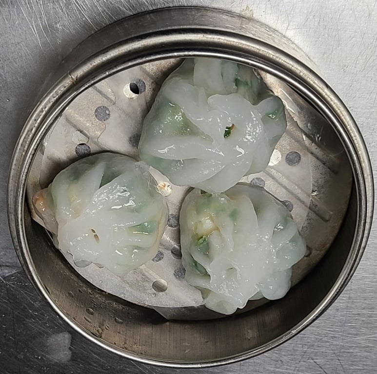 2. Steamed Bloom of Chives Dumpling (Item B...3 pieces)