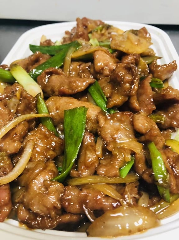 A6. Beef w. Ginger & Green Onion