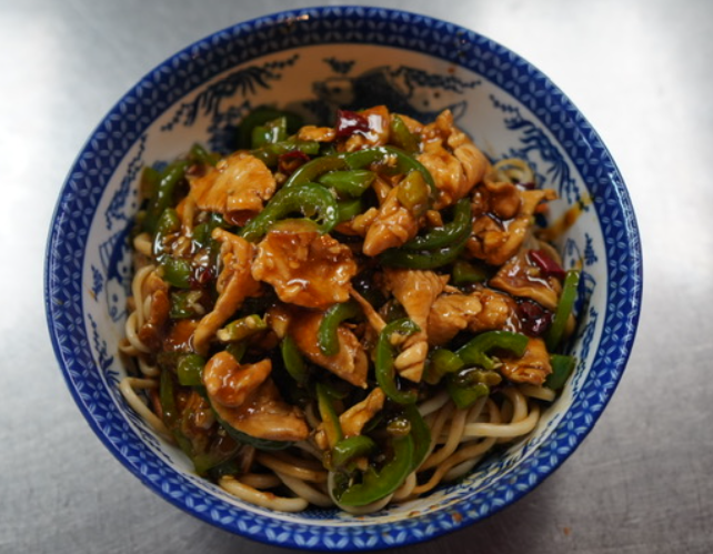 Hunan Chicken Noodles Spicy<br>湖南鸡拌面