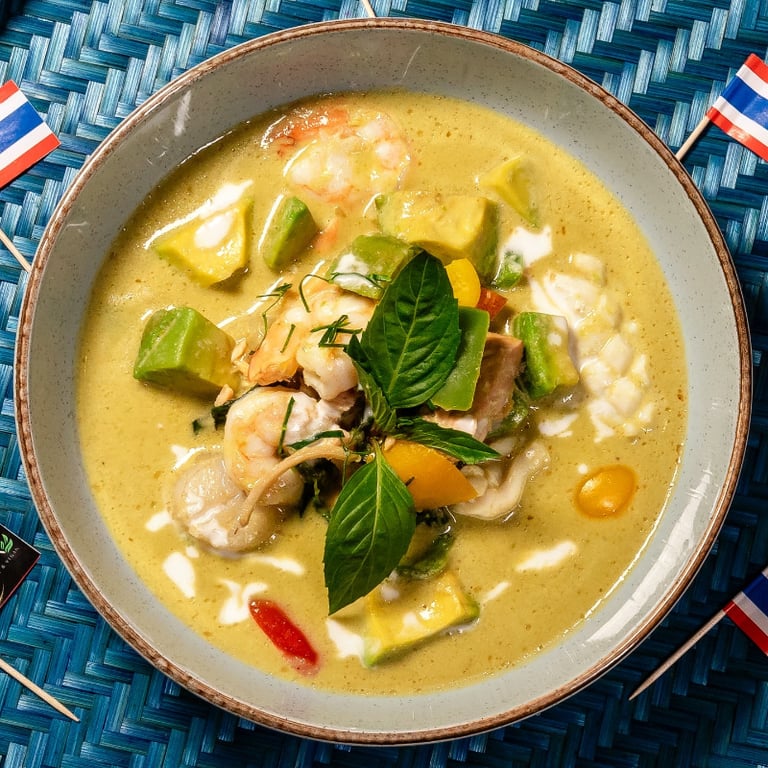 Seafood Avocado Curry