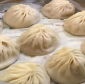 1. 鲜肉小笼包 Pork Xiao Long Bao (9)