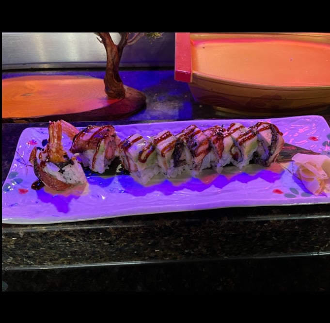 S3. Black Dragon Roll (8)