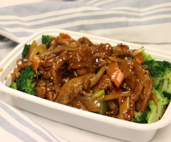 56. Beef with Broccoli 西兰花牛肉